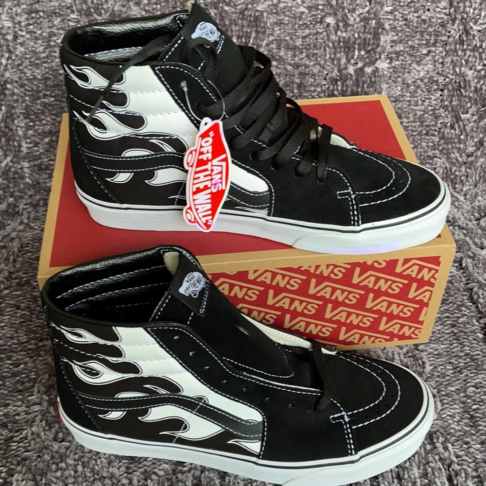 Vans Sk8-Hi Flame Black/White MENS - Picture 3 of 16